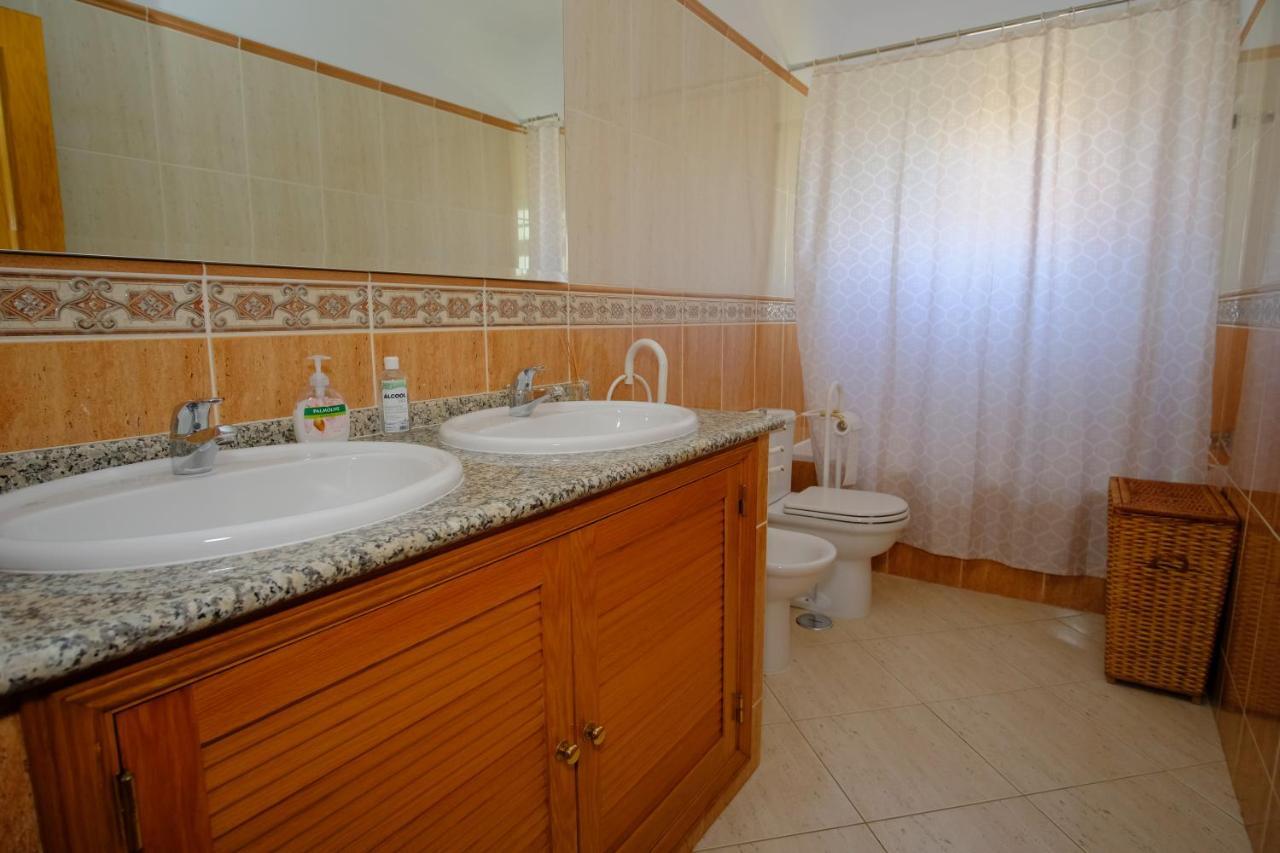 Apartamento T2 em condomínio fechado. Albufeira Exterior foto